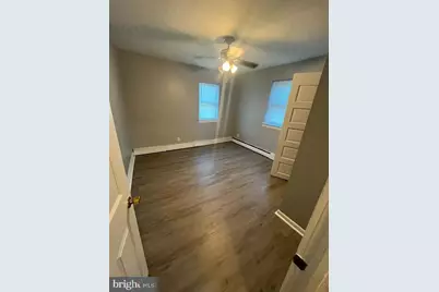 502 W Oak Lane, Glenolden, PA 19036 - Photo 6