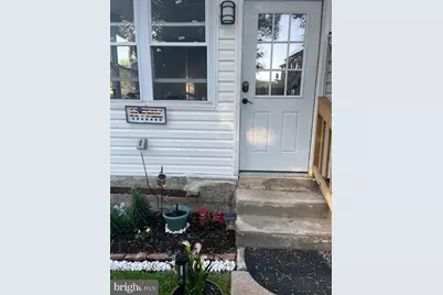 502 W Oak Lane, Glenolden, PA 19036 - Photo 2