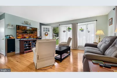 1012 Brook Avenue, Secane, PA 19018 - Photo 6