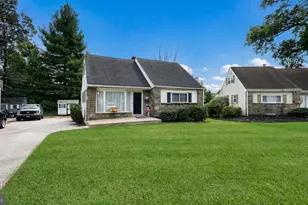 1012 Brook Ave, Secane, PA 19018 - Photo 2