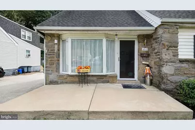 1012 Brook Avenue, Secane, PA 19018 - Photo 4