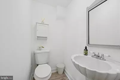 221 Highland Avenue, Darby, PA 19023 - Photo 12