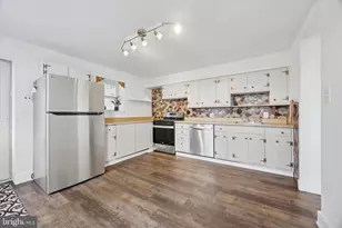 221 Highland Ave, Darby, PA 19023 - Photo 10