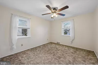 806 W Penn Pines Boulevard, Aldan, PA 19018 - Photo 20