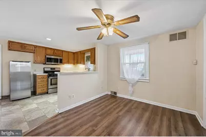 806 W Penn Pines Boulevard, Aldan, PA 19018 - Photo 8