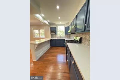 268 S Bayberry Lane, Upper Darby, PA 19082 - Photo 6