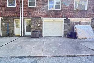 268 S Bayberry Ln, Upper Darby, PA 19082 - Photo 16