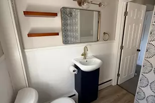 241 Fairview Rd, Crum Lynne, PA 19022 - Photo 16