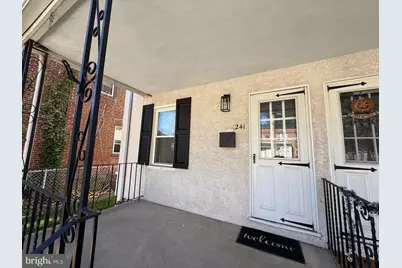 241 Fairview Road, Crum Lynne, PA 19022 - Photo 2