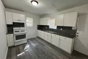 312 Concord Ave, Chester, PA 19013 - Photo 2