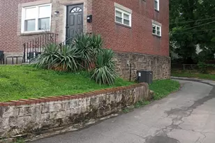 129 Branford Rd, Darby, PA 19023 - Photo 2