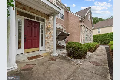 746 Kelli Lane, Springfield, PA 19064 - Photo 2