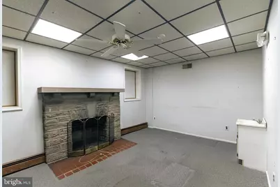 115 Clifton Avenue, Darby, PA 19023 - Photo 6