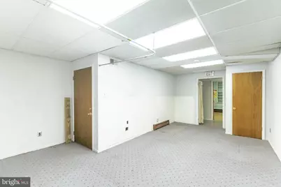 115 Clifton Avenue, Darby, PA 19023 - Photo 14