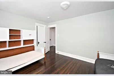 88 E Essex Avenue, Lansdowne, PA 19050 - Photo 32