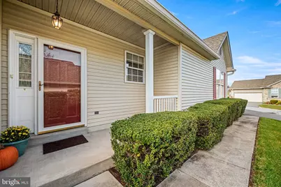 603 W Gray Fox Lane, Glen Mills, PA 19342 - Photo 2