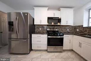 256 Bridge St, Drexel Hill, PA 19026 - Photo 8