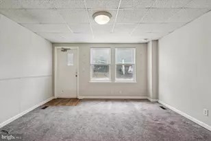 271 N Wycombe Ave, Lansdowne, PA 19050 - Photo 8