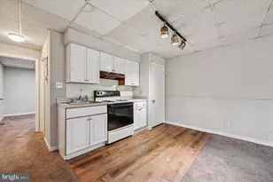 271 N Wycombe Ave, Lansdowne, PA 19050 - Photo 6