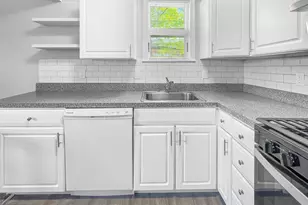 200 Barker Ave, Sharon Hill, PA 19079 - Photo 10