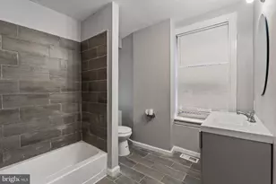 408 Highland Ave, Chester, PA 19013 - Photo 16