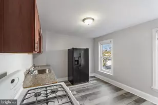 408 Highland Ave, Chester, PA 19013 - Photo 6