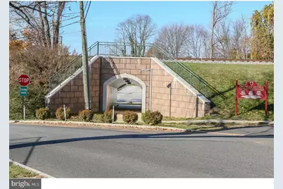 100 E Glenolden Avenue #R-18, Glenolden, PA 19036 - Photo 24