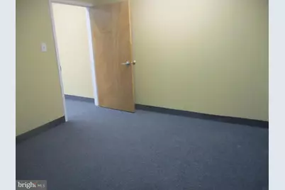 1254 W Chester Pike #106, Havertown, PA 19083 - Photo 8