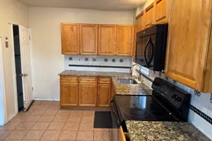 410 Laurel Rd, Lansdowne, PA 19050 - Photo 14