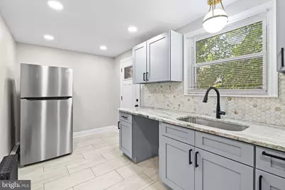 22 N Front Street, Darby, PA 19023 - Photo 6