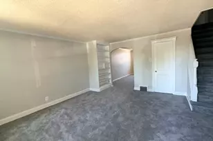 921 Lincoln St, Chester, PA 19013 - Photo 2