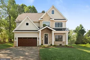 102 Harvey Rd, Wallingford, PA 19086 - Photo 2