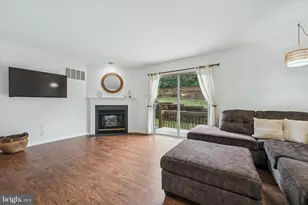 242 Moria Pl, Aston, PA 19014 - Photo 14