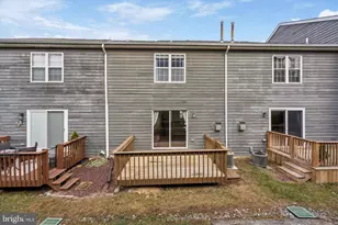 242 Moria Pl, Aston, PA 19014 - Photo 34