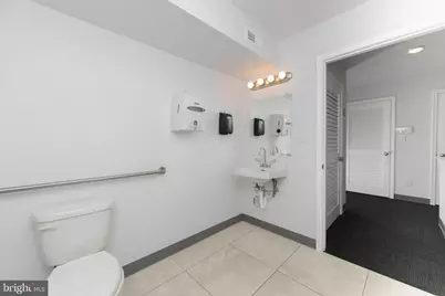 800 Woodlawn Avenue, Collingdale, PA 19023 - Photo 28