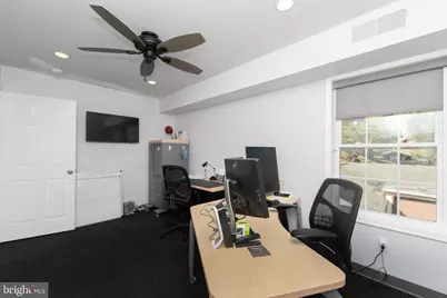 800 Woodlawn Avenue, Collingdale, PA 19023 - Photo 36