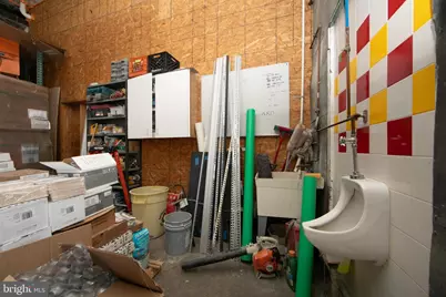 800 Woodlawn Avenue, Collingdale, PA 19023 - Photo 52