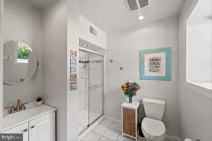 203 E 5th St, Media, PA 19063 - Photo 26