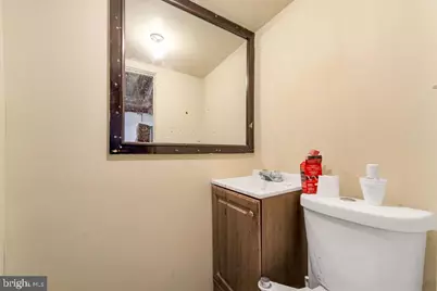 40 Lamport Road, Upper Darby, PA 19082 - Photo 18