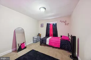 209 E Greenwood Ave, Upper Darby, PA 19082 - Photo 10