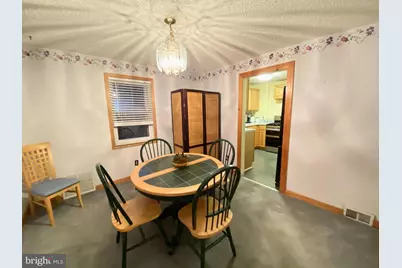 880 Quaint Street, Secane, PA 19018 - Photo 6