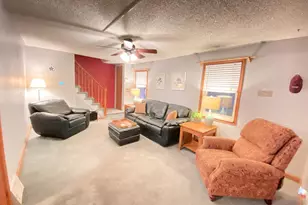 880 Quaint St, Secane, PA 19018 - Photo 2