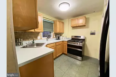 880 Quaint Street, Secane, PA 19018 - Photo 8