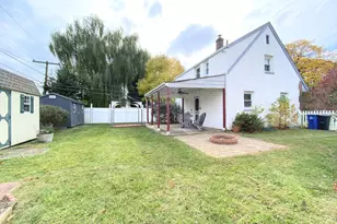 880 Quaint St, Secane, PA 19018 - Photo 28