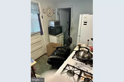 210 Farnham Road, Havertown, PA 19083 - Photo 8