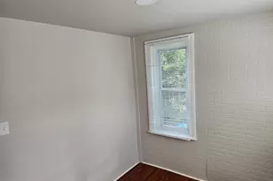 1105 W 8th St, Chester, PA 19013 - Photo 18