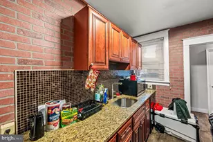 114 E Parkway Ave, Chester, PA 19013 - Photo 8