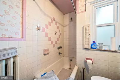 114 E Parkway Avenue, Chester, PA 19013 - Photo 14