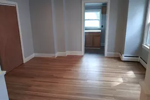 2617 Lindsay St, Chester, PA 19013 - Photo 4