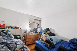 331 N 10th St, Darby, PA 19023 - Photo 4